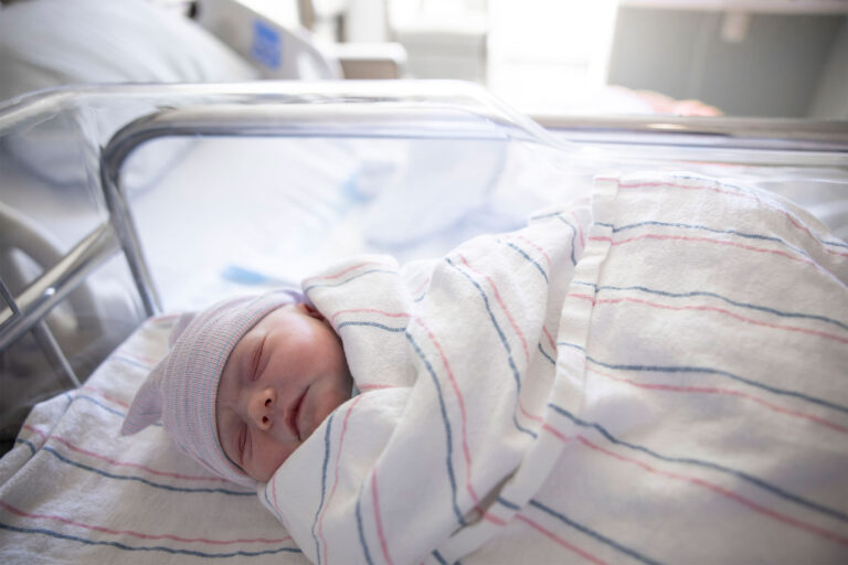 CDC Reports Decline in US Birth Rates