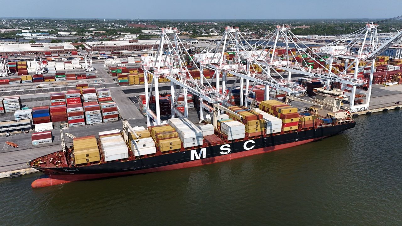 Concerns Grow as Longshoremen Threaten Strike Over Labor Dispute, Economists Warn of Significant Economic Impact