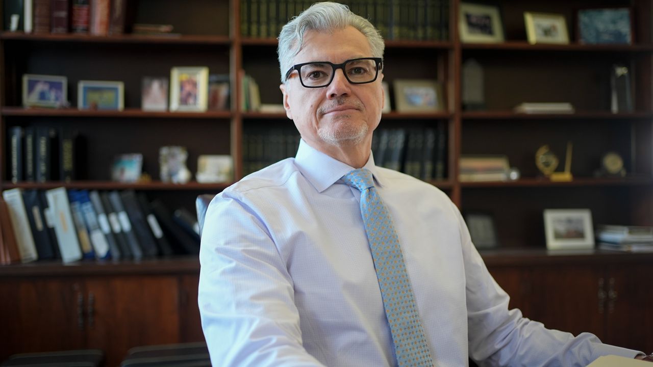 Democratic Strategist Challenges Congressional Subpoena on Employment of Judge’s Daughter in Trump Case