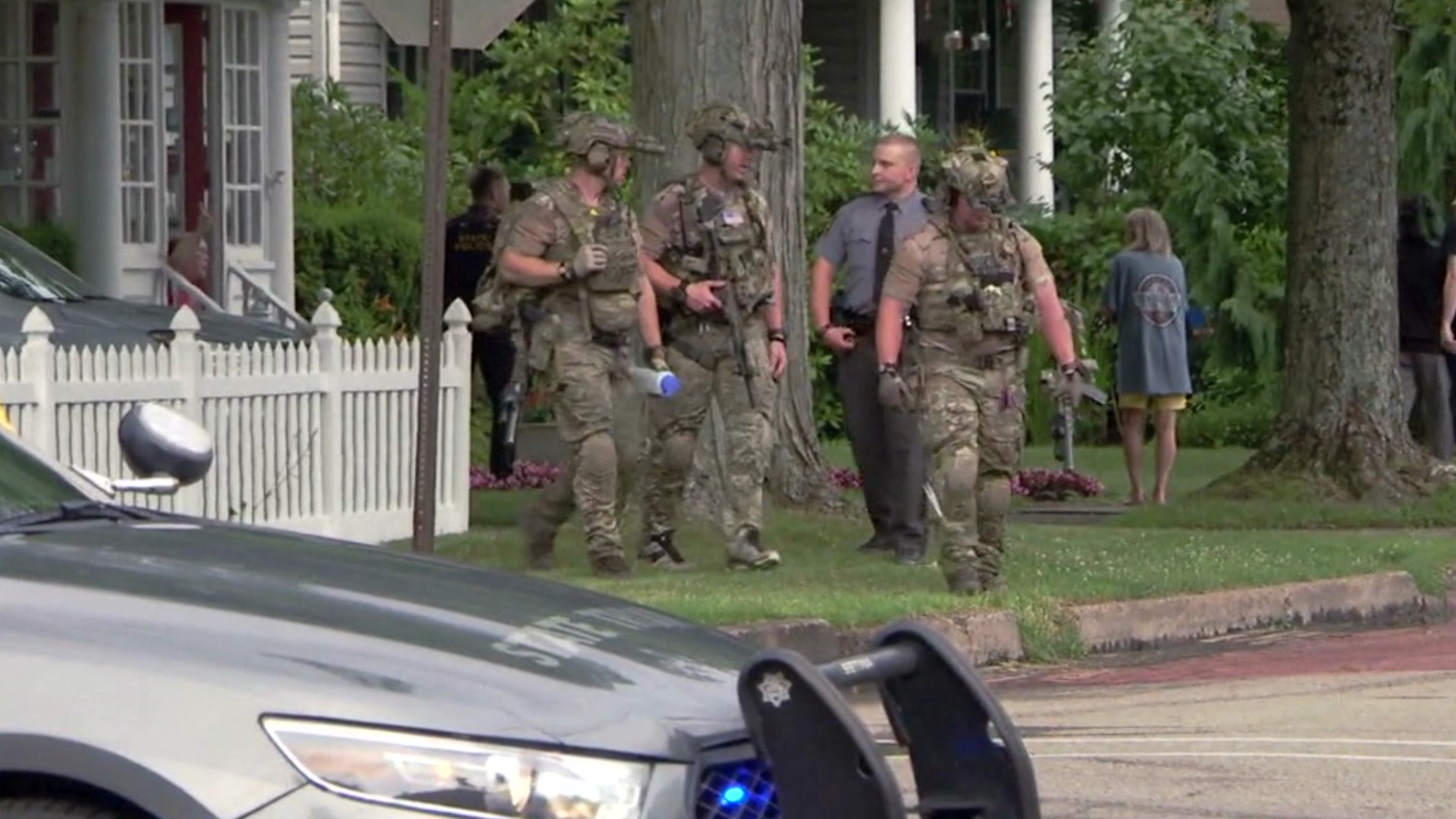 Manhunt Intensifies for Gunman Who Targeted Motorists in Kentucky Over the Weekend
