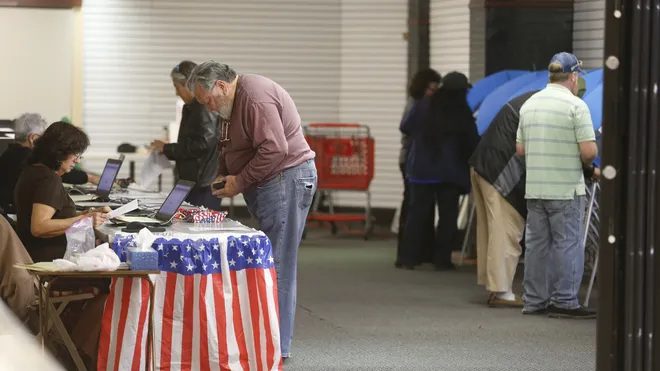 Virginia Asks Supreme Court to Overturn Ruling Blocking Removal of 1,600 People from Voter Rolls
