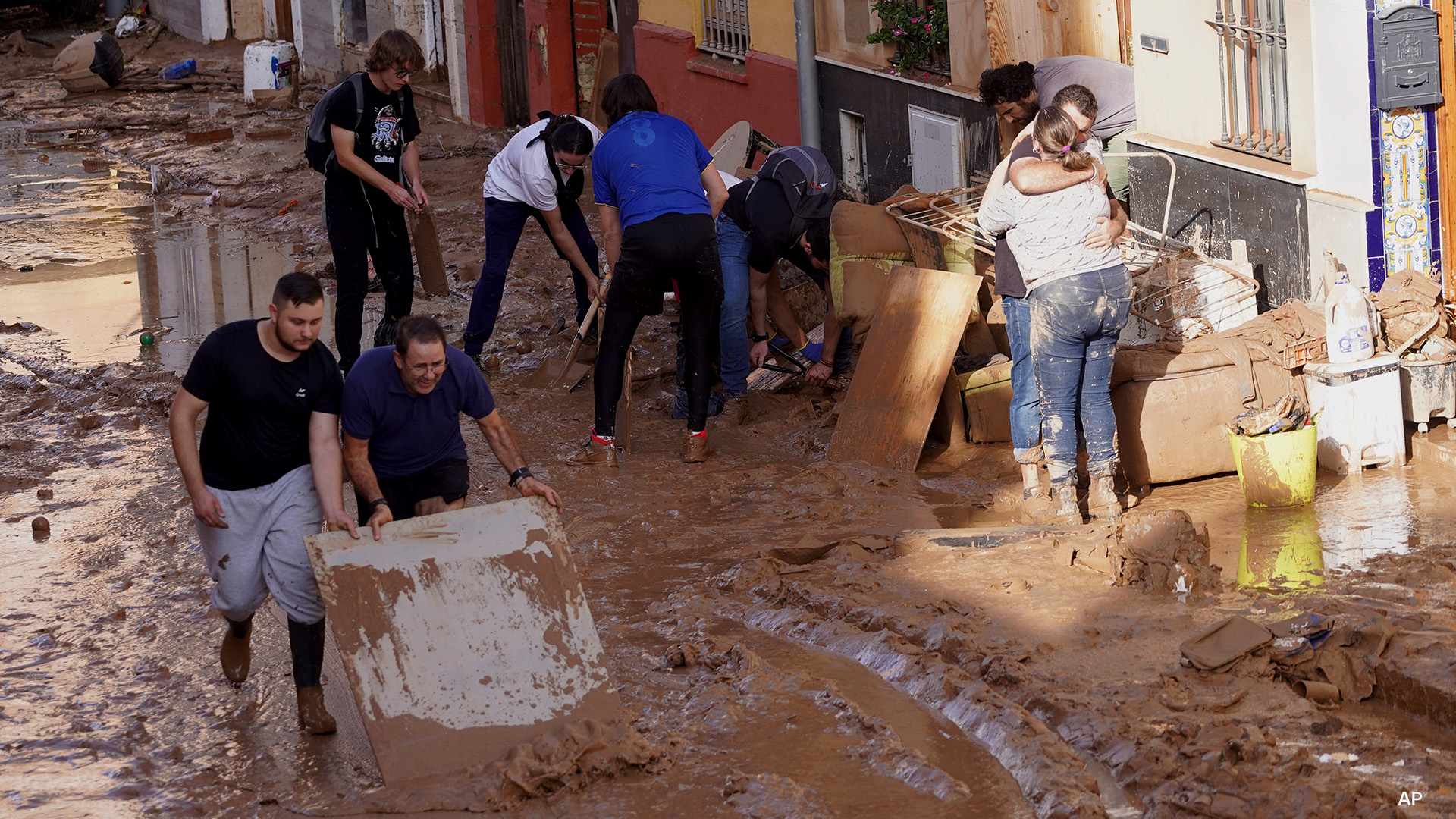 Devastating Floods Kill 158+ in Spain
