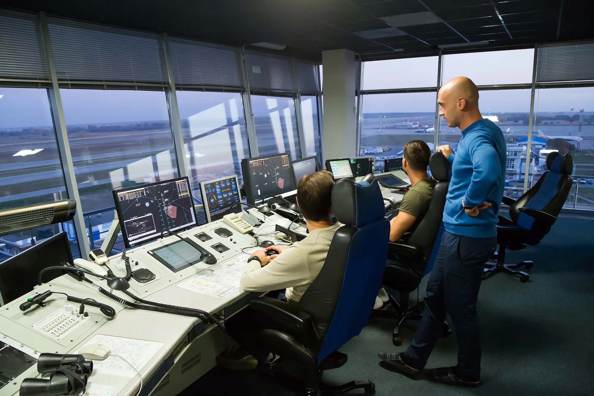 FAA Reports Critical Staffing Shortages Among Air Traffic Controllers Amid Uptick in Sick Callouts; Comes on 7th Day of Gov Shutdown