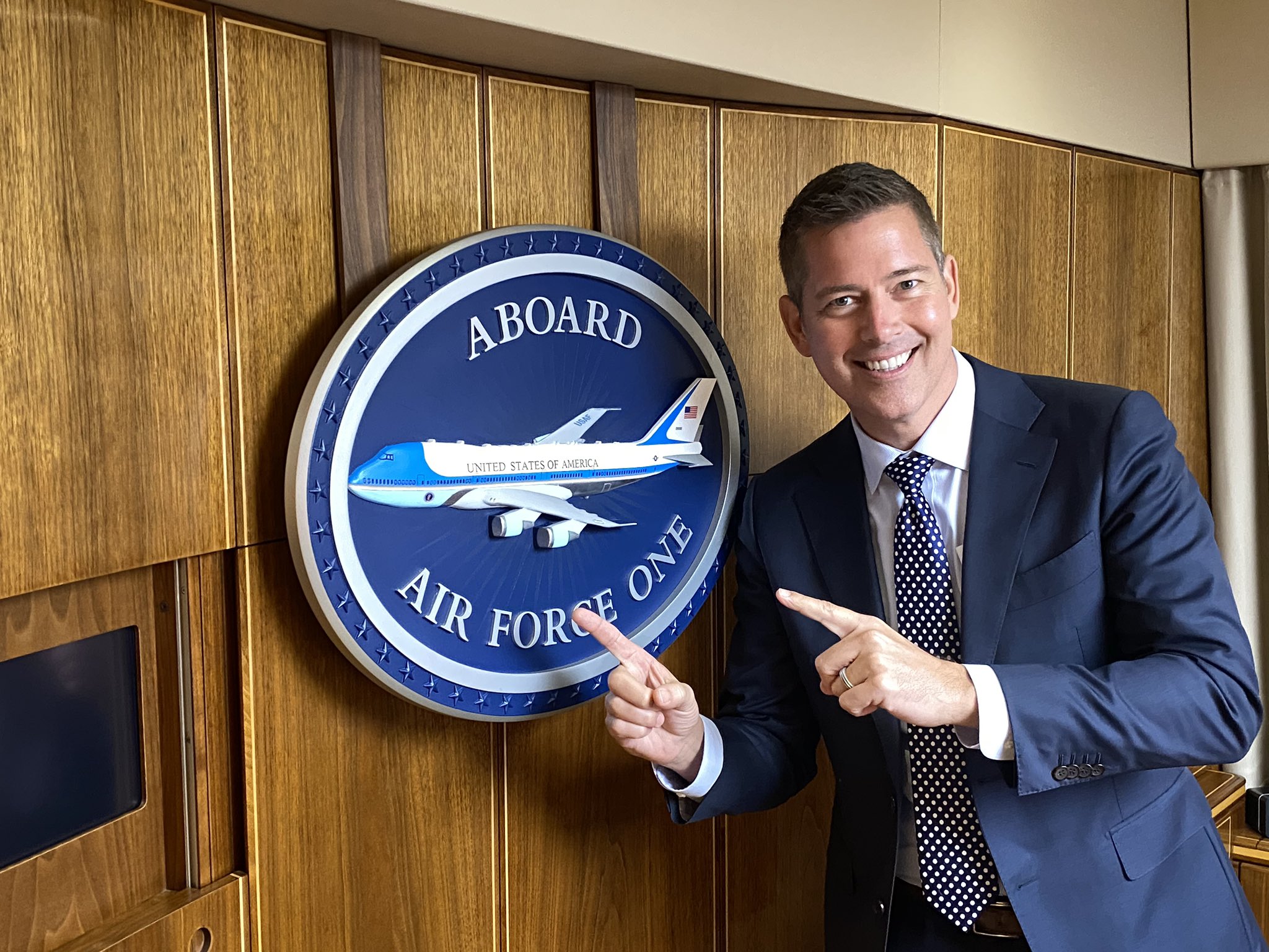 Trump’s Incoming Transportation Secretary Vows to Restore Public Trust in Boeing, Will Continue Investigations Into Tesla