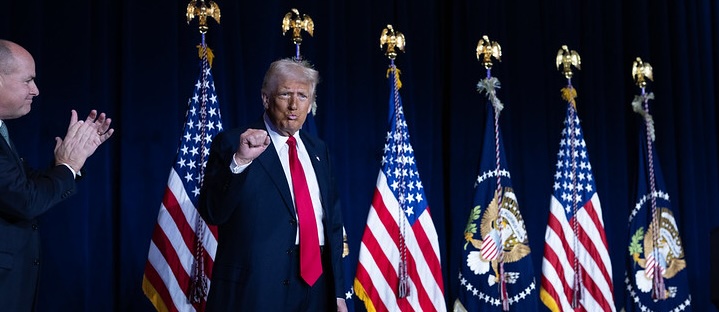 Trump Says Tariffs on Mexico and Canada Will Go Into Effect, Canadian Foreign Minister Coordinating Response with Europe