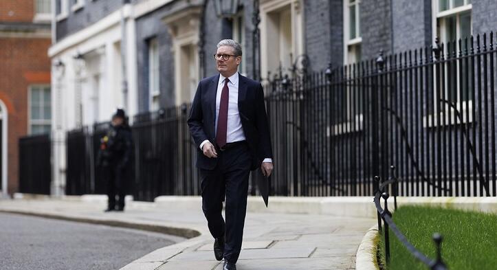 UK Prime Minister Calls for Emergency Meeting Over Ongoing Conflict With Iran, Follows Call With Trump