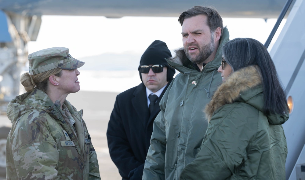Pentagon Fires Commander of Greenland Base Over Email Criticizing VP Vance’s Comments