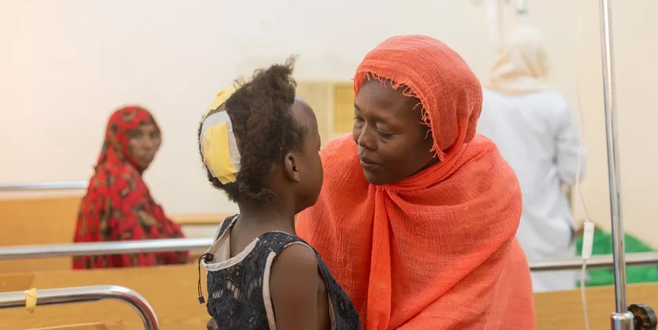 Hundreds of Civilians Killed at Sudan Displacement Camps, RSF Executes Workers at Only Medical Clinic