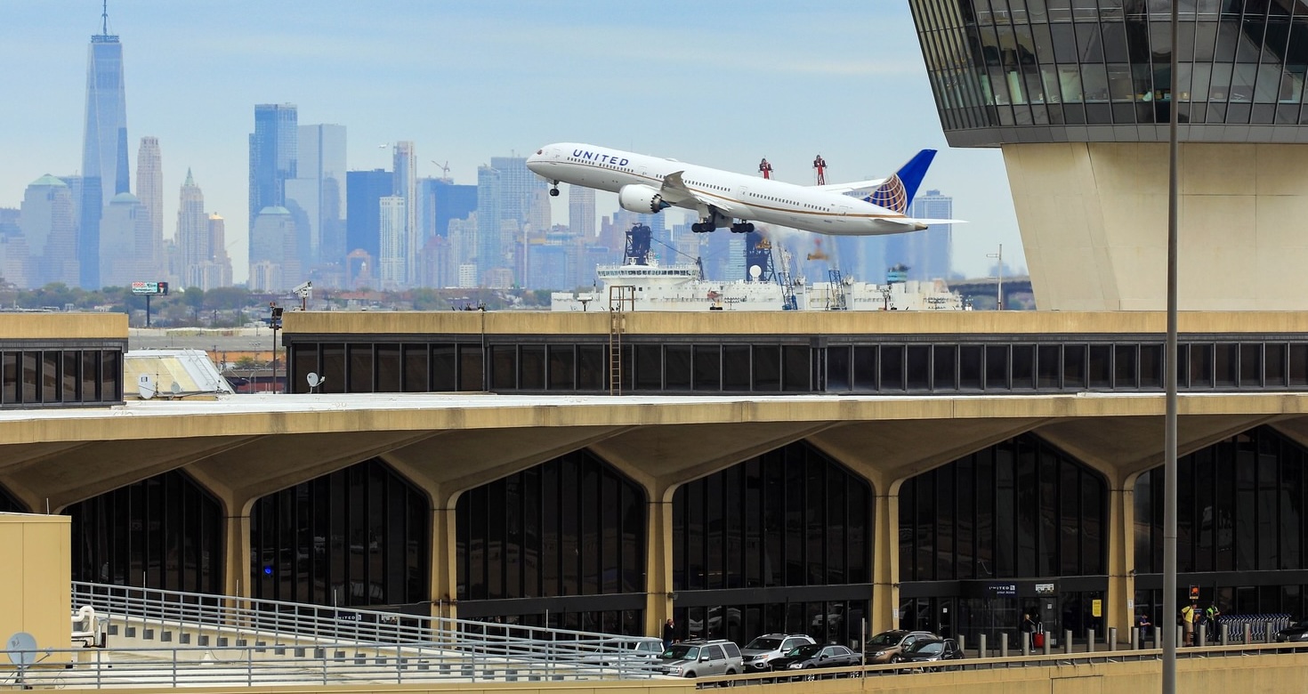 FAA Cuts Back Amount of Flights Out of Newark After Another Air Traffic System Failure & Ongoing Staffing Issues