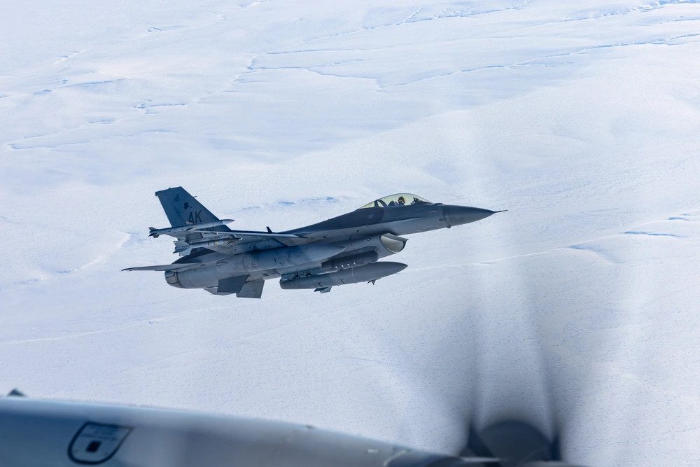 US Confirms Back-to-Back Intercepts of Russian Aircraft Near Alaska’s ADIZ
