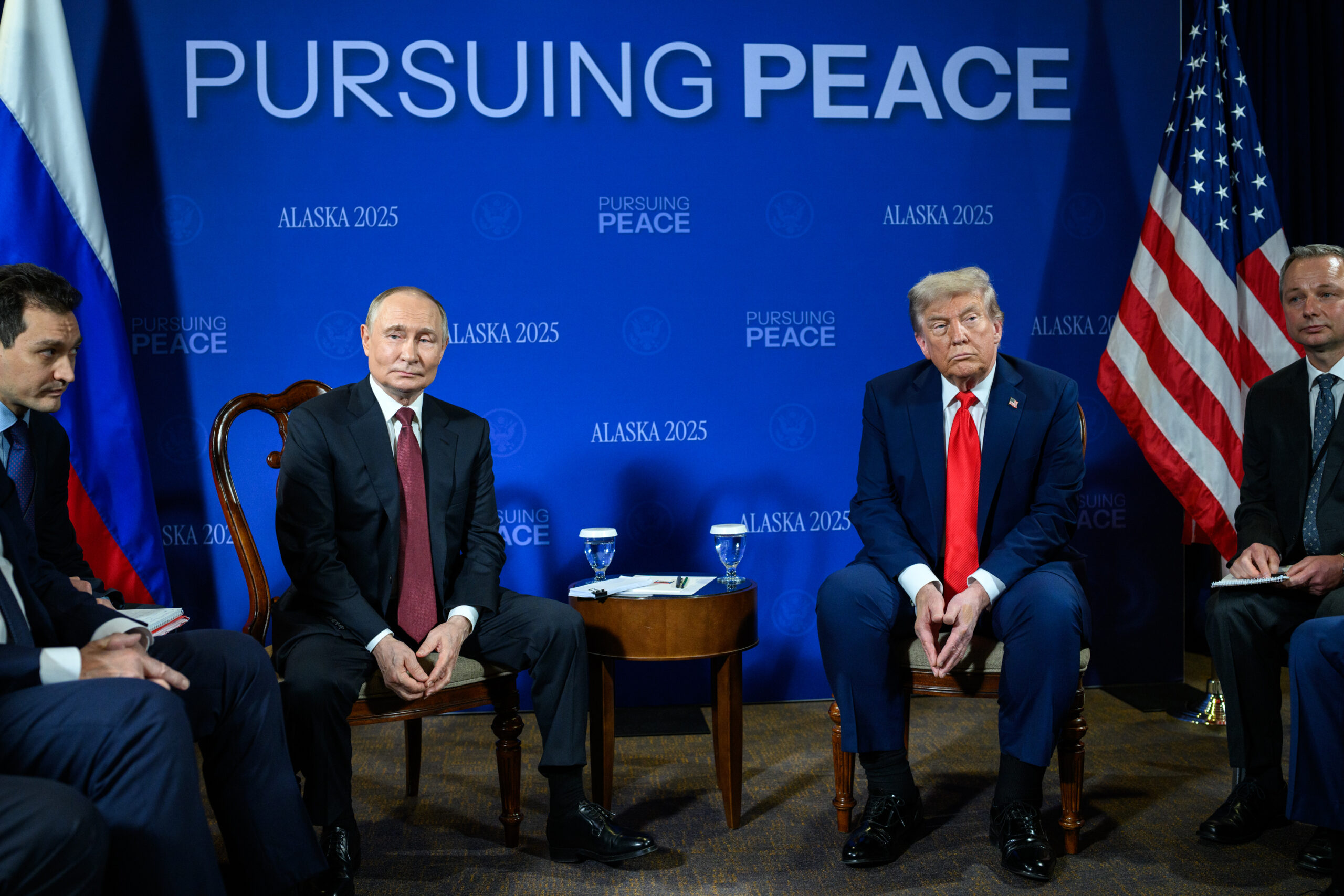 Top Trump Official Says Russia Agreed to Article 5-Like Security Guarantees for Ukraine