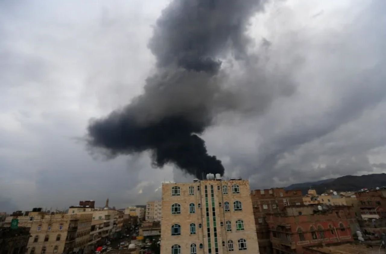 Israel Launches Strikes Targeting Houthis in Yemen