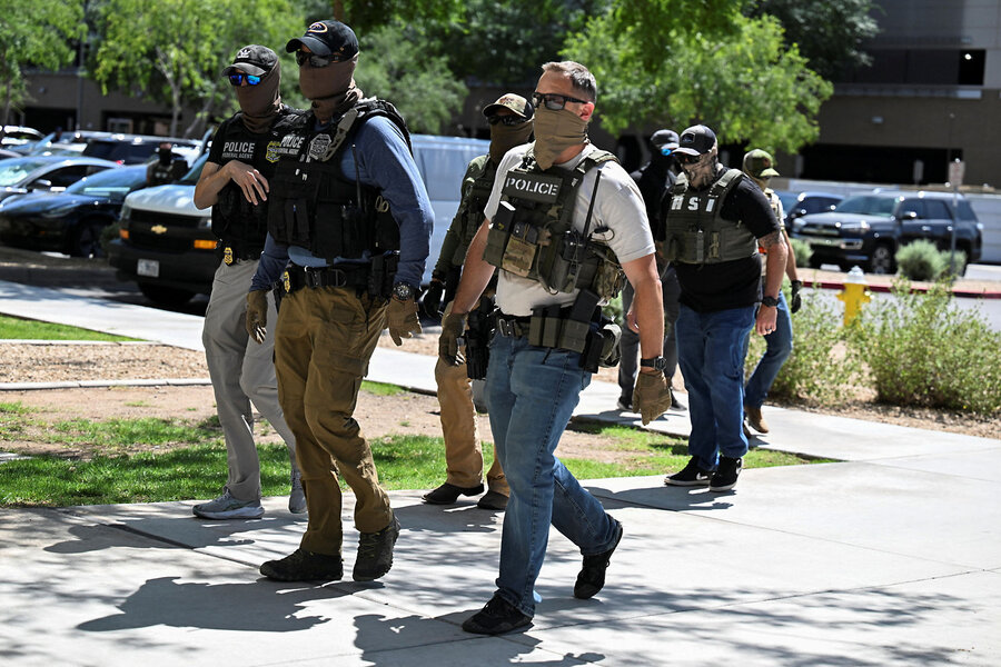 California Governor Signs New Laws Requiring Federal Agents Not to Wear Face Coverings During Operations in State, DHS Criticizes Move