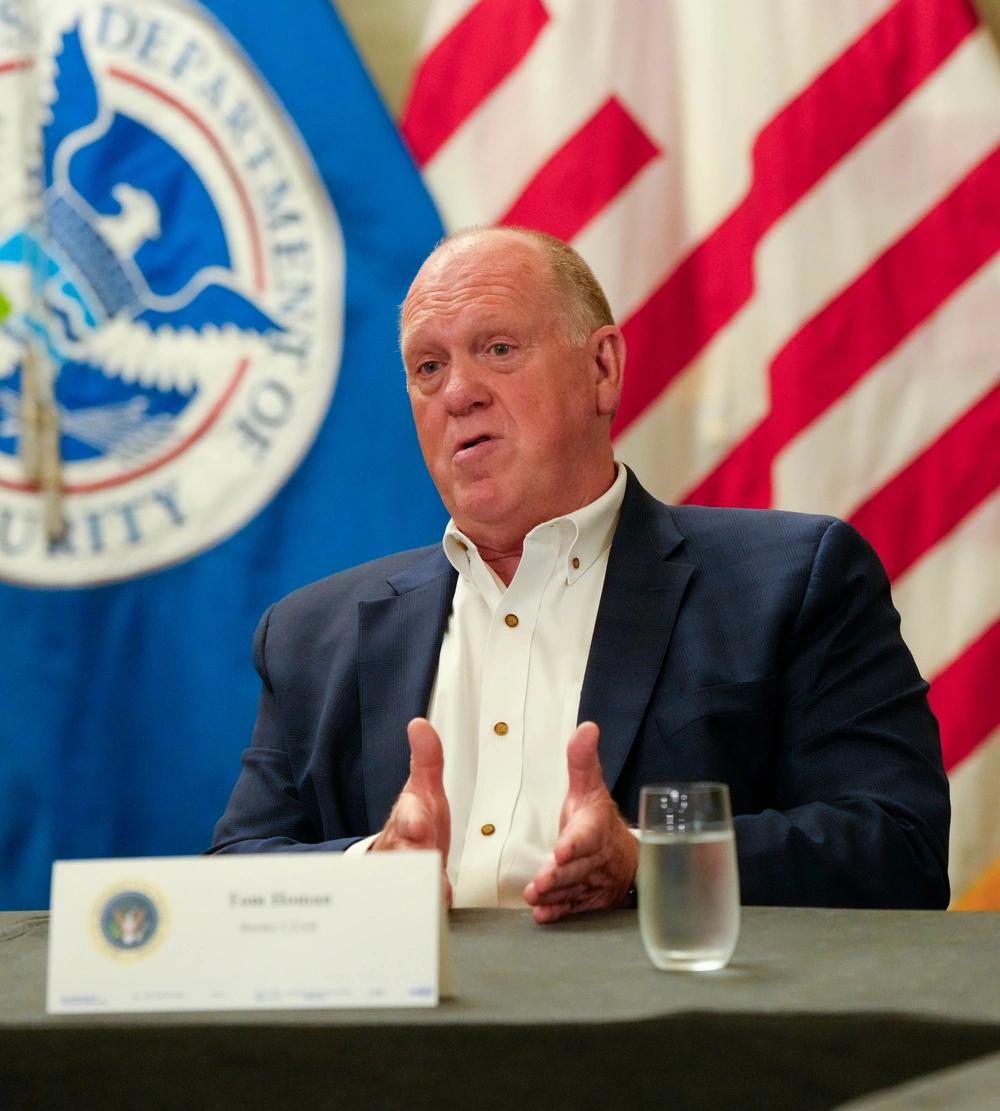 White House Defends Homan After Report Accusing Him of Taking $50,000 Bribe, Homan Calls Claims “Bullshit”; Democrats Demand Investigation