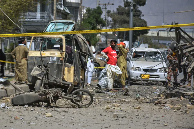 10 Dead After Terrorist Attack in Pakistan