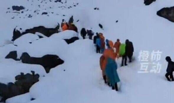 Operations Continue on Mount Everest After Blizzard Leaves Roughly 1,000 Hikers Stranded