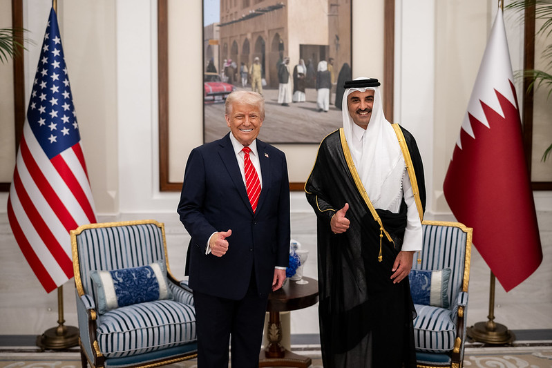 Trump Signs Executive Order Providing Major Security Guarantees to Qatar