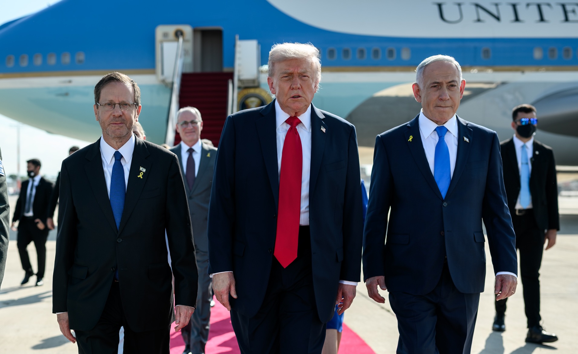 Israeli President Denies Trump’s Claim That a Pardon for Netanyahu Is Imminent