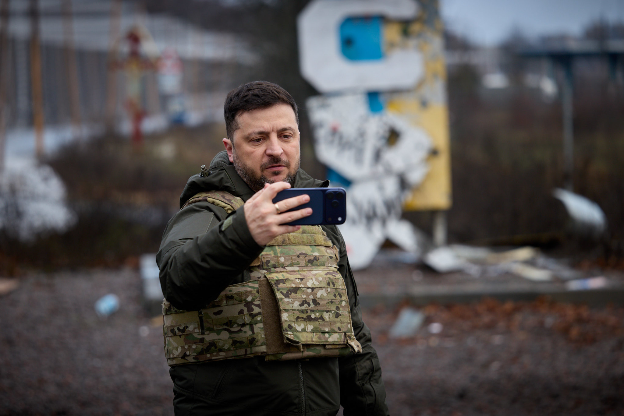 Zelenskyy Announces US Security Guarantees Are Ready to Be Signed