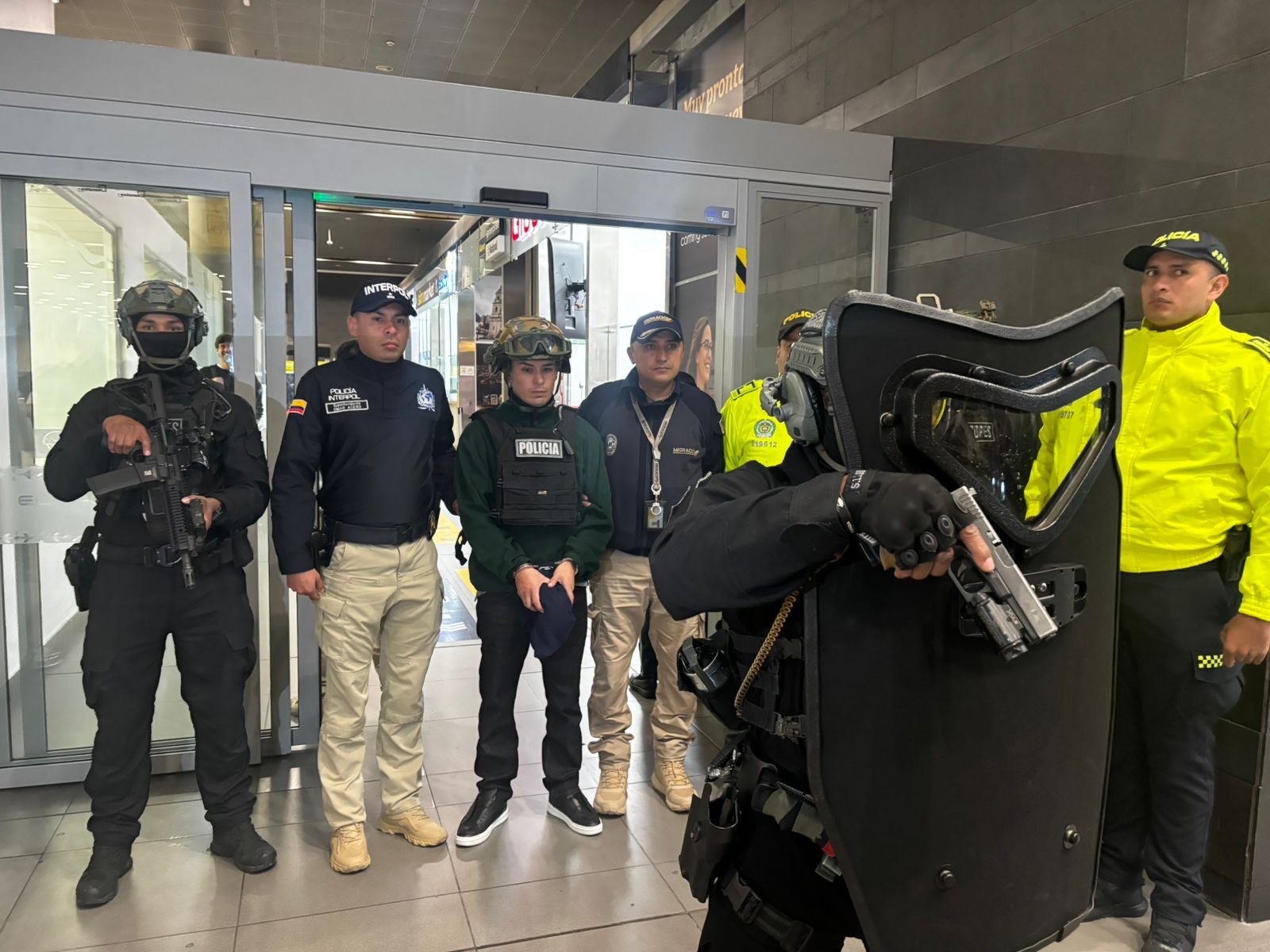 Mexico Arrests Leader of an Ecuadorian Gang Accused of Ordering Political Assassinations