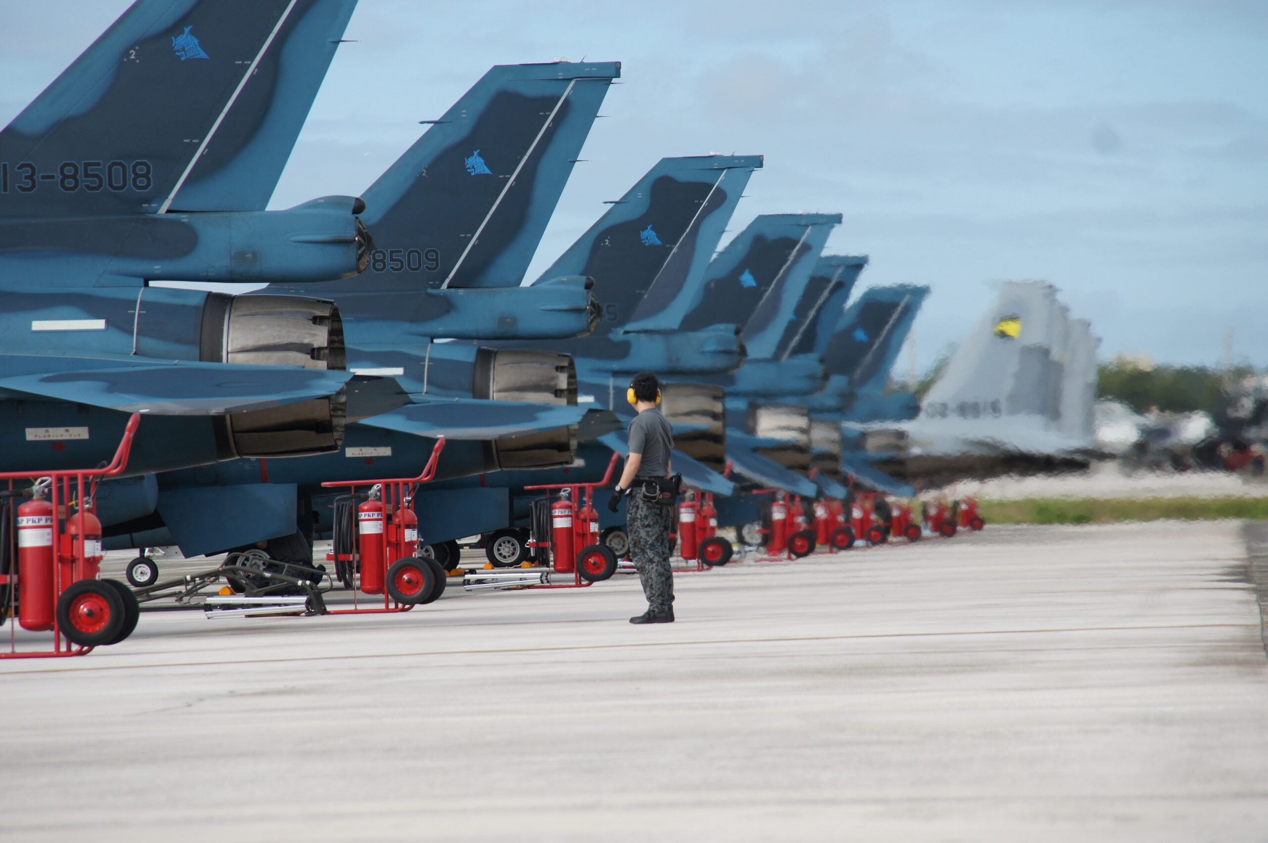 Japan Lifts Ban on Lethal Weapons Exports, China Pissed