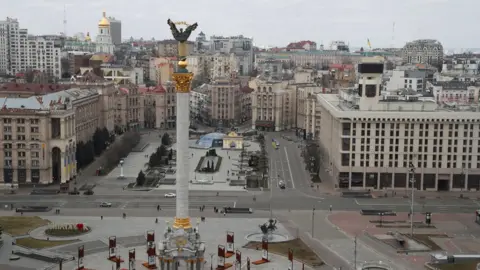 Russia Calls for Foreigners & Diplomats to Leave Kyiv Before Wave of Strikes, Ukraine Says Russia is Trying to “Blackmail” Diplomats