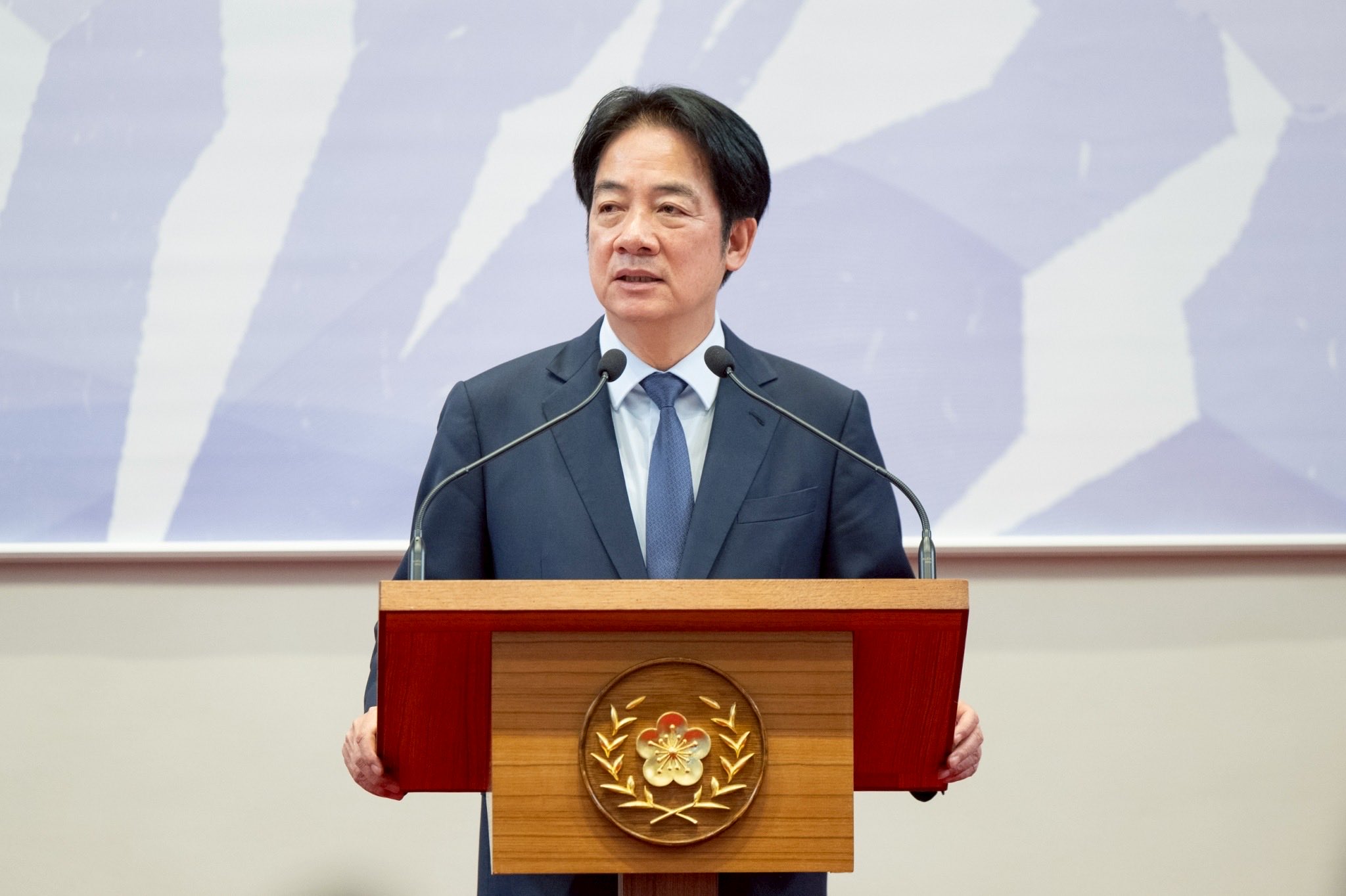 Taiwan’s President Pushes Back on Trump’s Taiwan Remarks After Summit in China