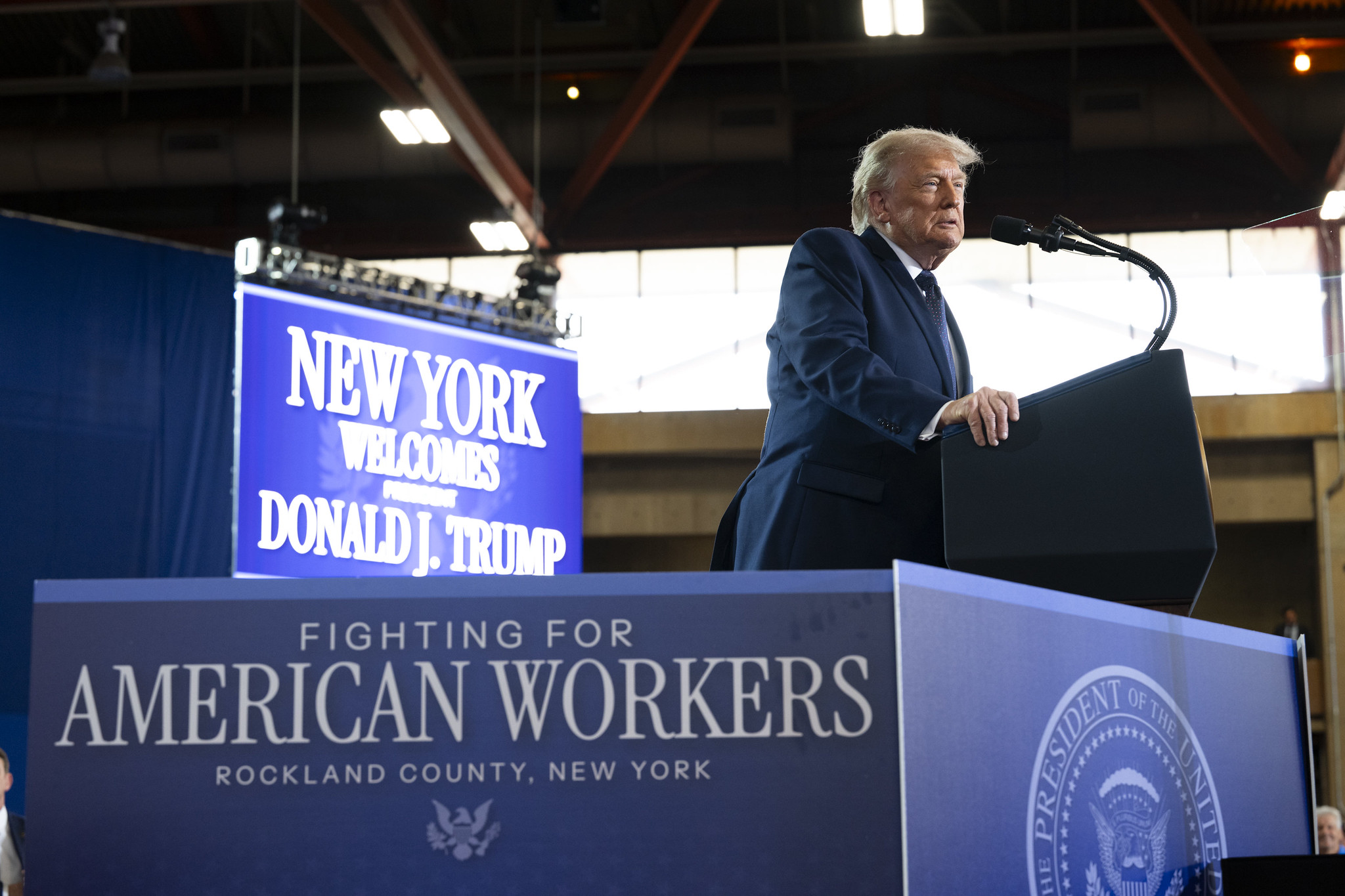 Trump Says Iran Won’t Receive Frozen Assets Until Peace Deal is Reached