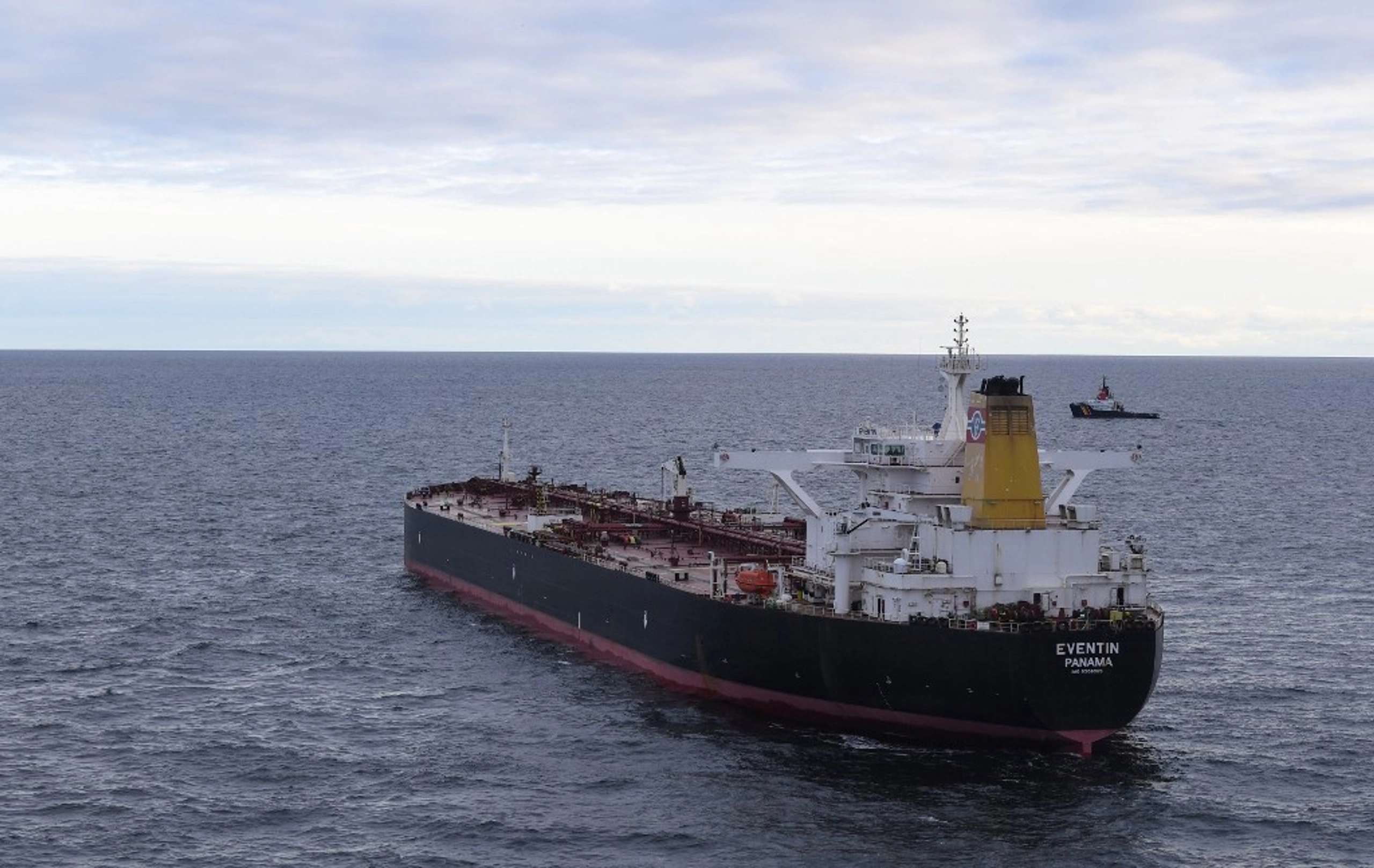 Iran Sets Conditions for Reopening the Strait of Hormuz, Again Demands US Pay for War Damages