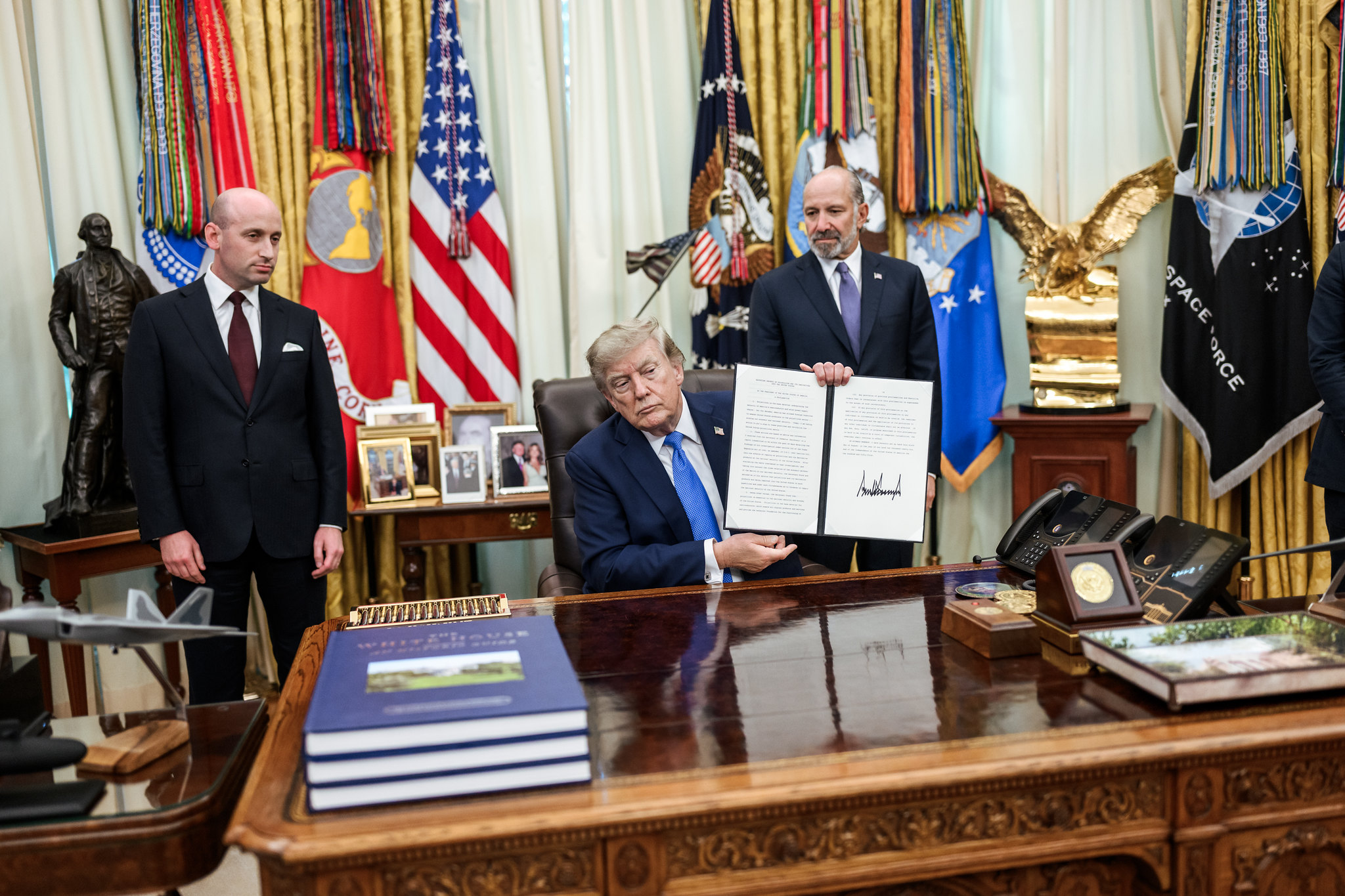 Trump Signs Two Orders Narrowing Birthright Citizenship Weeks After Supreme Court Loss