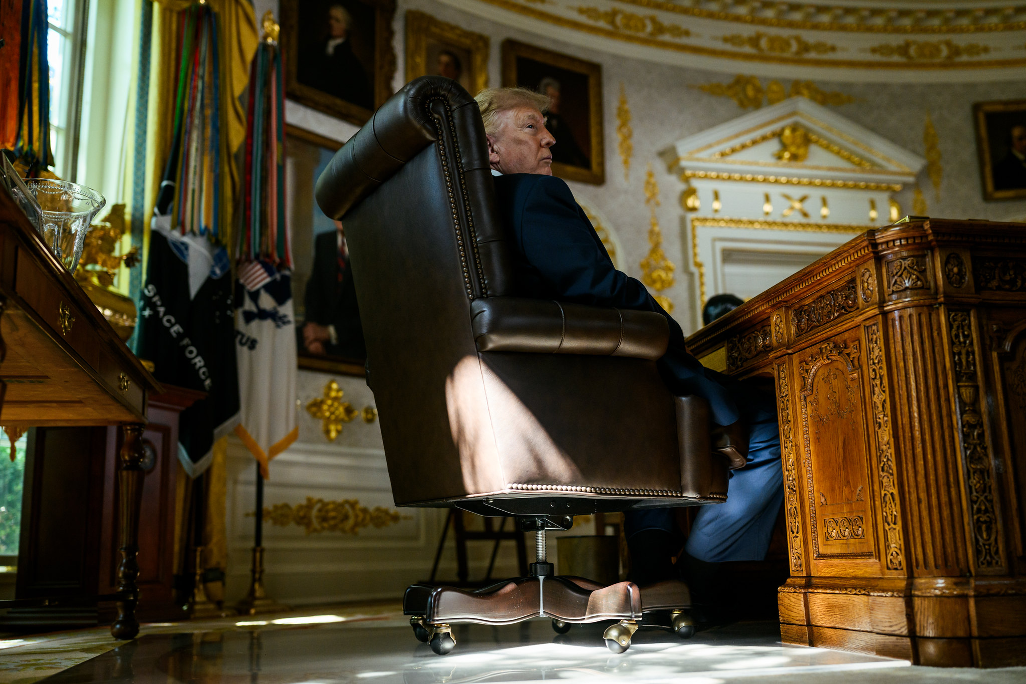 Trump Threatens Strike on Iran’s Pickaxe Mountain After Satellite Images Show New Activity
