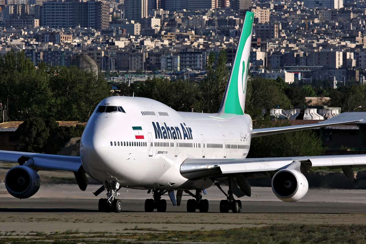 Iran Presses Iraq to Restore Flights as US Sanctions Ground Its Airlines