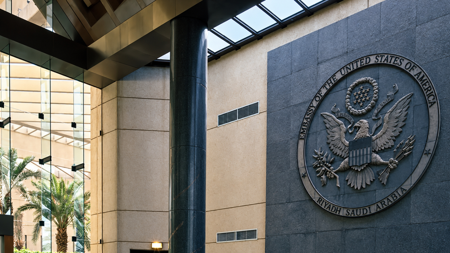 State Department Confirms Nonessential US Staff Must Leave Saudi Arabia Amid Houthi Strikes, Denies Order Extends to Other Gulf States