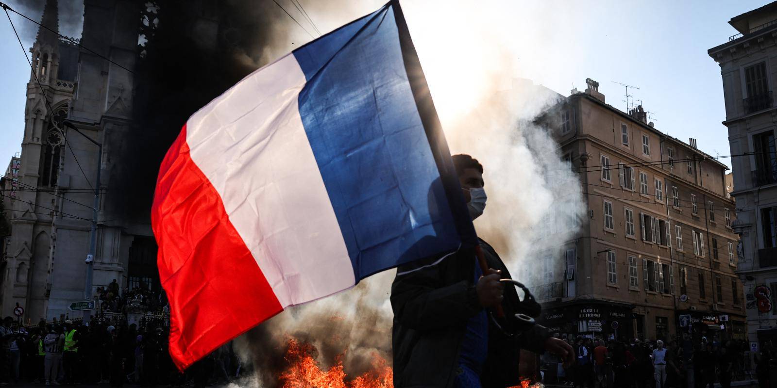 France Announces Protest Bans After Riots, Macron Slams Foreign Leaders Over Migrant Claims