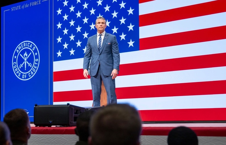 Hegseth Taps Elon Musk, Palmer Luckey & Newt Gingrich to Lead Pentagon Study on the Future of Warfare