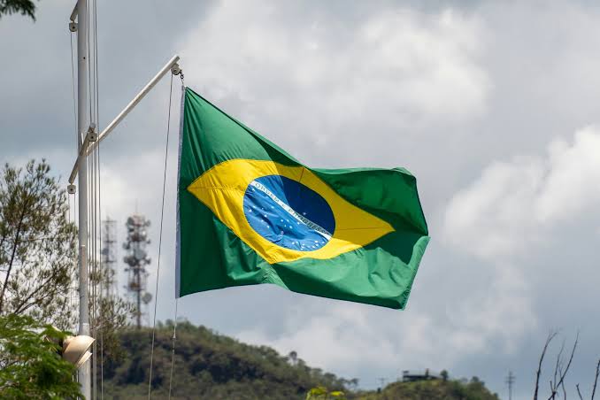 Brazilian Court Orders Meta to Treat Presidential Candidates Equally After Messages Reveal President’s Instagram Accounts Were Restricted While the Platform Promoted His Challenger
